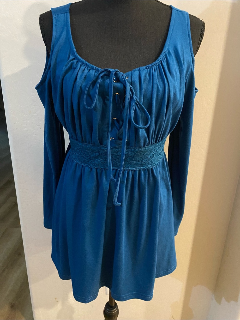 Lace-Waist Cold-Shoulder Tunic Top - Blue